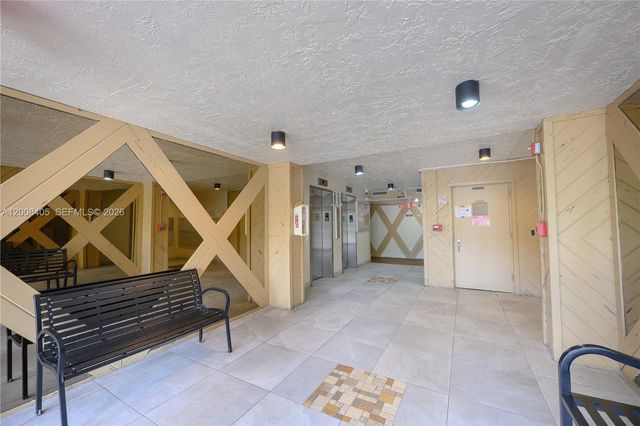 6195 Rock Island Rd 503, Tamarac, FL 33319