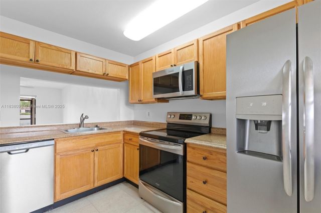 3057 NW 109th Ave 3057, Sunrise, FL 33322