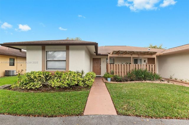 3057 NW 109th Ave 3057, Sunrise, FL 33322