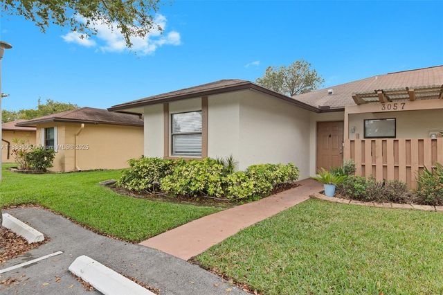 3057 NW 109th Ave 3057, Sunrise, FL 33322