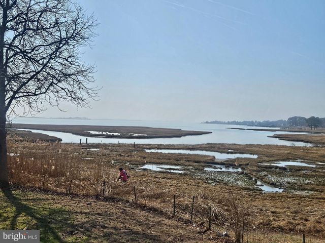 6342 KNOLL HILL DR, Berlin, MD 21811