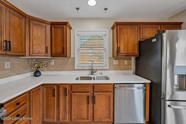 1009 Verity Way, Goshen, KY 40026