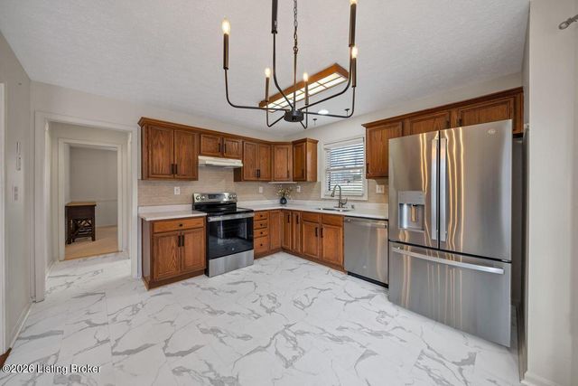 1009 Verity Way, Goshen, KY 40026