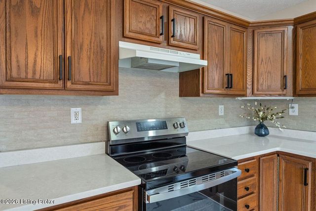 1009 Verity Way, Goshen, KY 40026