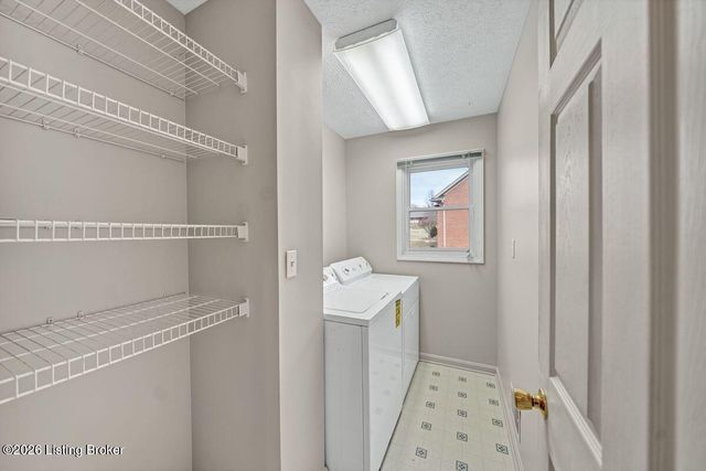 1009 Verity Way, Goshen, KY 40026