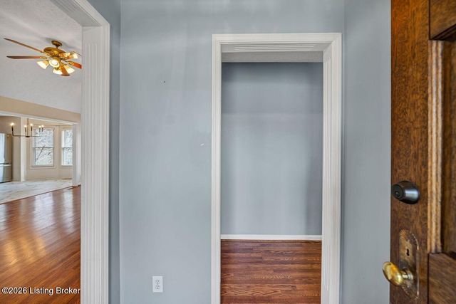 1009 Verity Way, Goshen, KY 40026