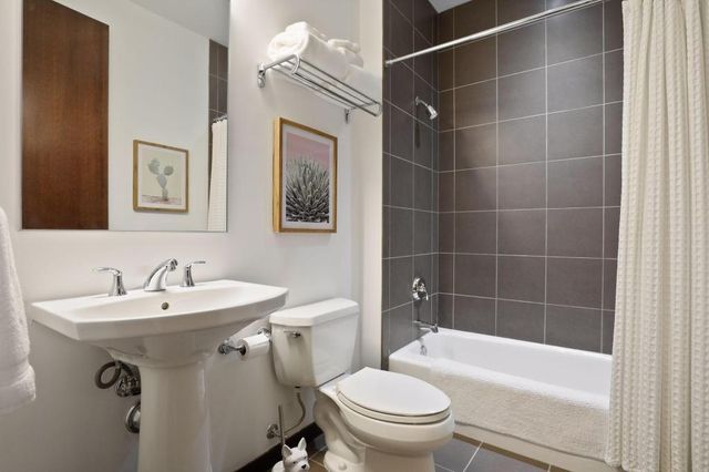 201 S 11th St 530, Minneapolis, MN 55403