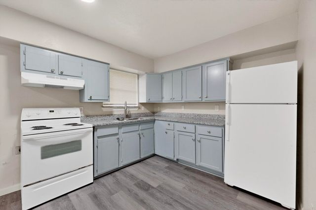 726 Jadewood Drive, Dallas, TX 75232