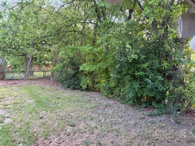 726 Jadewood Drive, Dallas, TX 75232