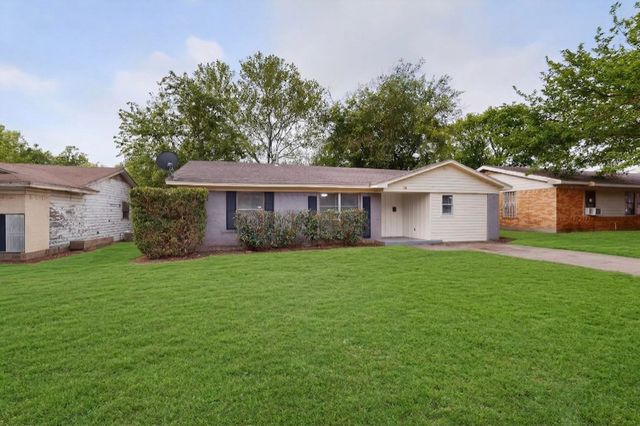 726 Jadewood Drive, Dallas, TX 75232