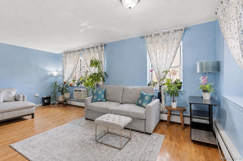 99-10 60th Avenue 5B, Corona, NY 11368 — photo 5