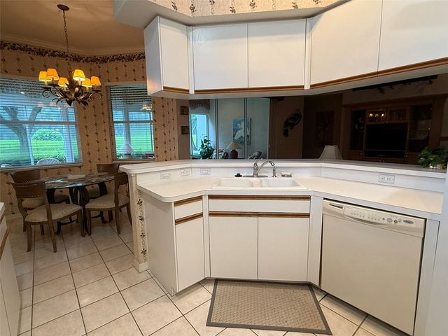 5107 PINNACLE DRIVE, Oldsmar, FL 34677