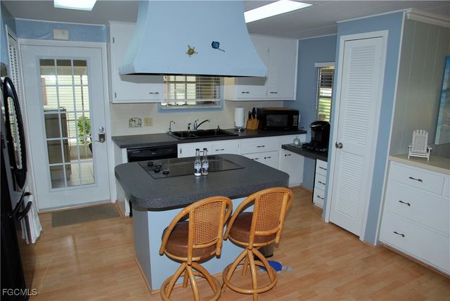 342 Nicklaus BLVD, North Fort Myers, FL 33903