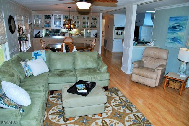 342 Nicklaus BLVD, North Fort Myers, FL 33903