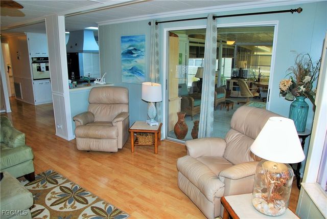 342 Nicklaus BLVD, North Fort Myers, FL 33903