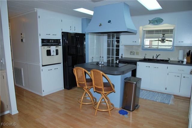 342 Nicklaus BLVD, North Fort Myers, FL 33903