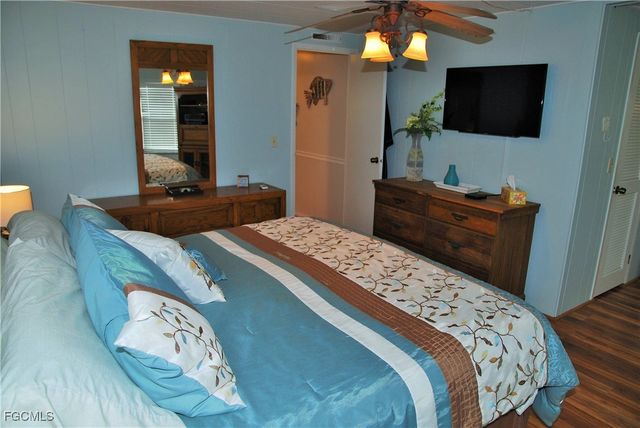 342 Nicklaus BLVD, North Fort Myers, FL 33903