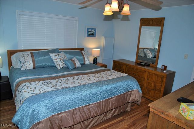 342 Nicklaus BLVD, North Fort Myers, FL 33903