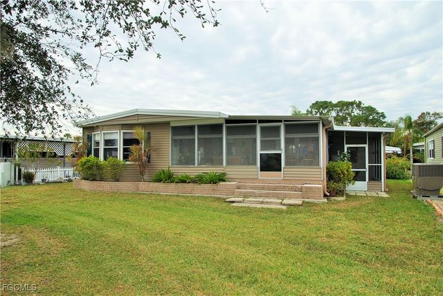 342 Nicklaus BLVD, North Fort Myers, FL 33903