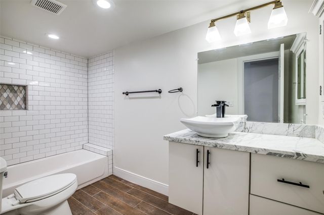 4409 Rawley Street, Houston, TX 77020