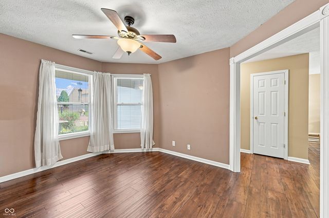 1707 Brookview Drive, Brownsburg, IN 46112