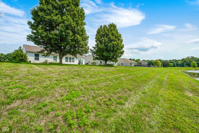 1707 Brookview Drive, Brownsburg, IN 46112