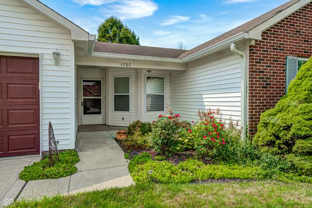 1707 Brookview Drive, Brownsburg, IN 46112