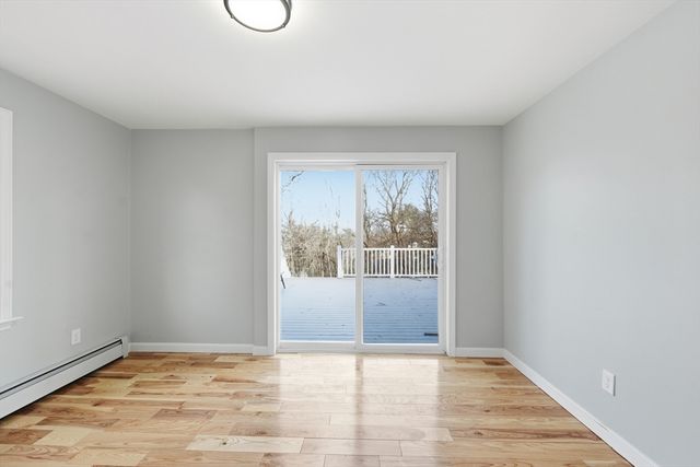 18 Carroll St, Auburn, MA 01501