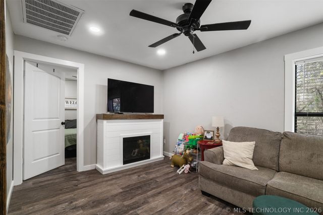 536 S Texoma Road, Mead, OK 73449