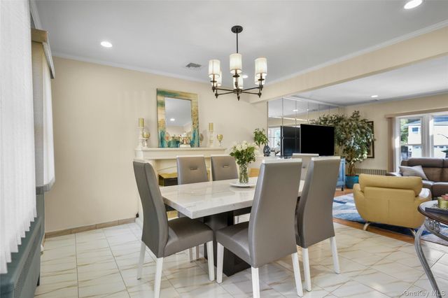 60 E Fort Hill Road, Yonkers, NY 10710