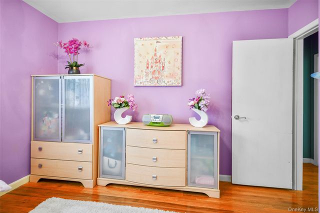 60 E Fort Hill Road, Yonkers, NY 10710