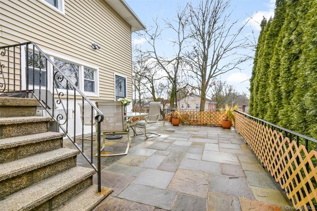 60 E Fort Hill Road, Yonkers, NY 10710