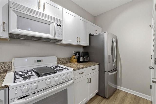 240 Renaissance Parkway NE 102, Atlanta, GA 30308