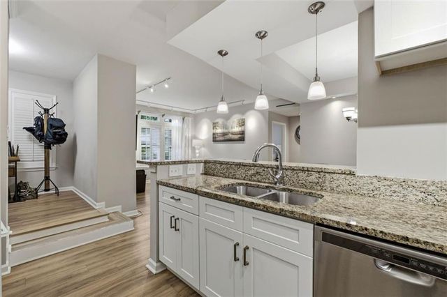 240 Renaissance Parkway NE 102, Atlanta, GA 30308