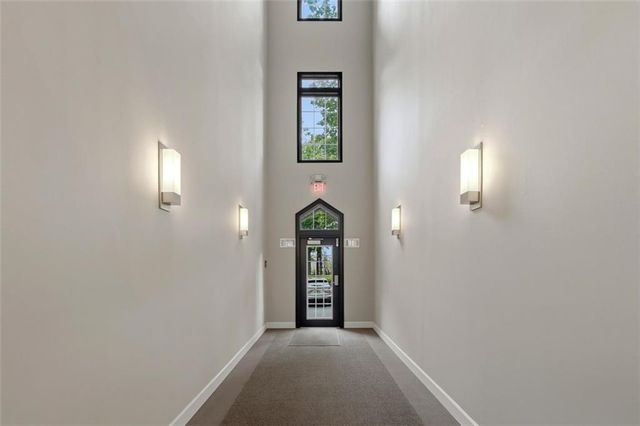 240 Renaissance Parkway NE 102, Atlanta, GA 30308