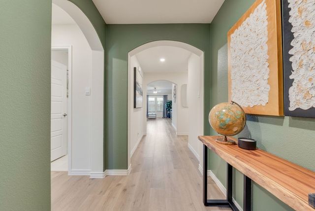 811 Dove Haven Way, Lavon, TX 75166