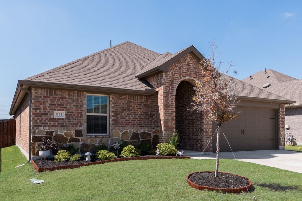 811 Dove Haven Way, Lavon, TX 75166