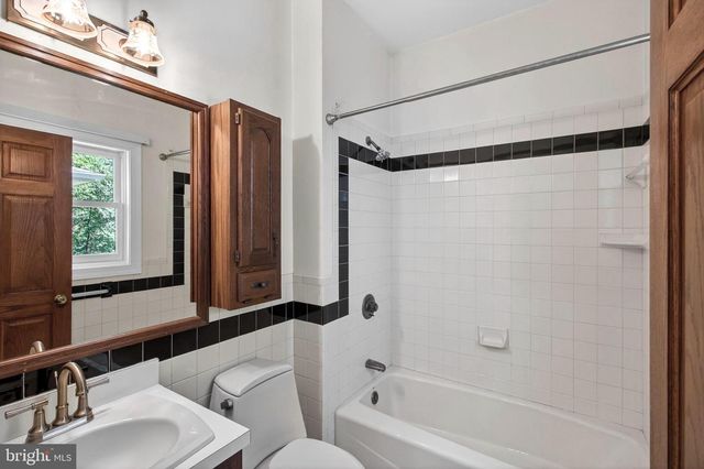 8130 VIOLA ST, Springfield, VA 22152