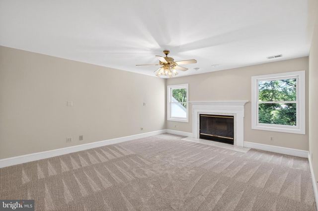 8130 VIOLA ST, Springfield, VA 22152