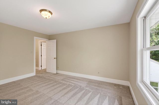 8130 VIOLA ST, Springfield, VA 22152