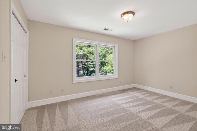 8130 VIOLA ST, Springfield, VA 22152