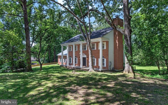 8130 VIOLA ST, Springfield, VA 22152