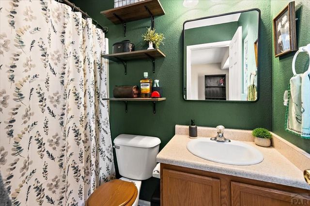 559 N Boyero Ave, Pueblo West, CO 81007