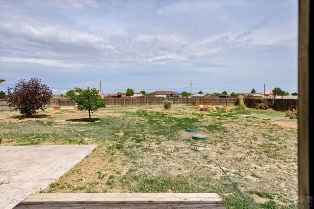 559 N Boyero Ave, Pueblo West, CO 81007