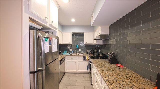 2700 Bellefontaine Street A25, Houston, TX 77025