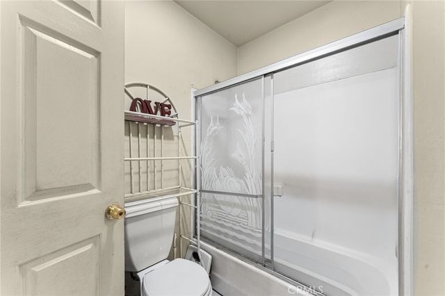 1059 N Wilton Place, Los Angeles, CA 90038