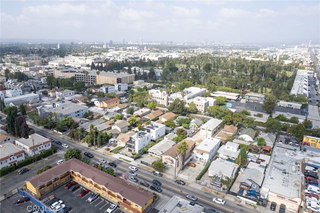 1059 N Wilton Place, Los Angeles, CA 90038
