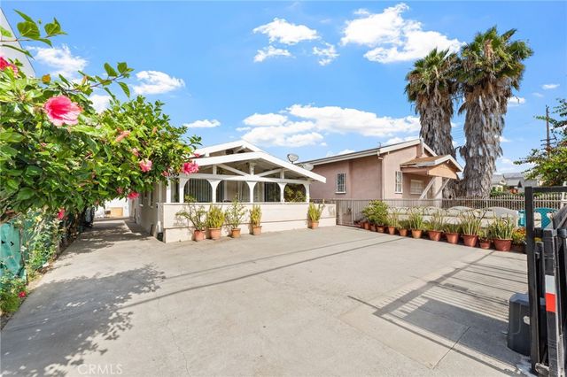 1059 N Wilton Place, Los Angeles, CA 90038