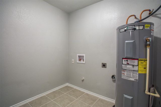 508 W Lone Star Avenue, Cleburne, TX 76033