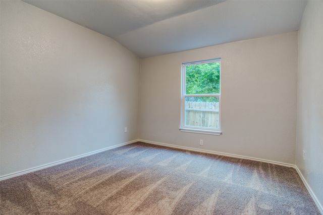 508 W Lone Star Avenue, Cleburne, TX 76033